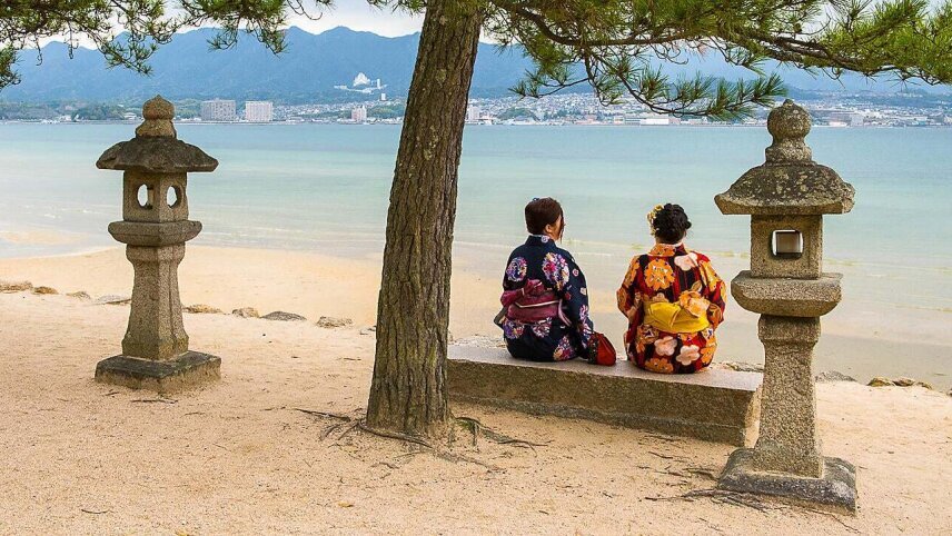 Japan, Between Tradition and Modernity