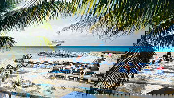 14 Day Eastern/Western Caribbean with Celebration Key Holiday (Princess)