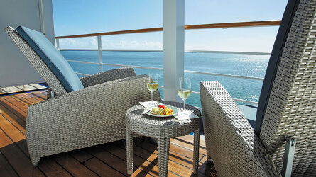 Al Fresco Balcony Dining