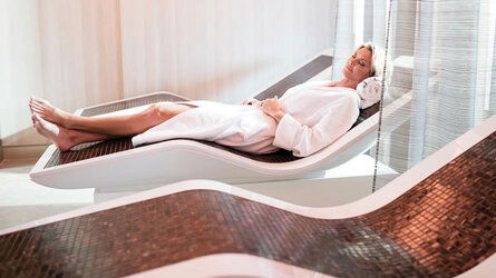 Relax in the Hydrothermal Suite