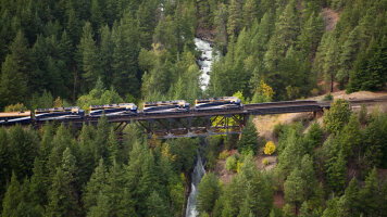7 Day First Passage to the West Excursion Lake Louise Eastbound (Rocky Mountaineer)