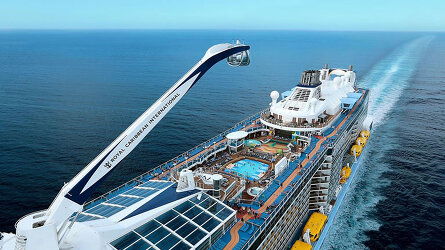 Mega ship, Mega experience