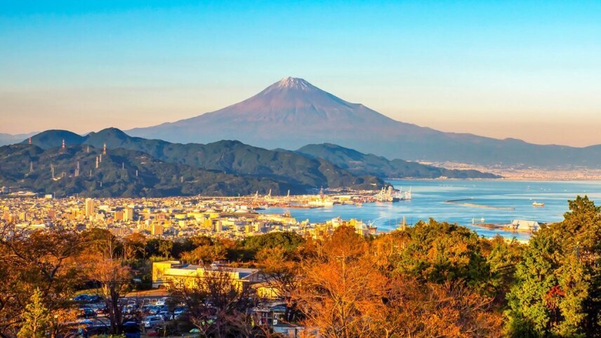 Circumnavigation of Japan: Icons, Traditions & Coastal Discovery