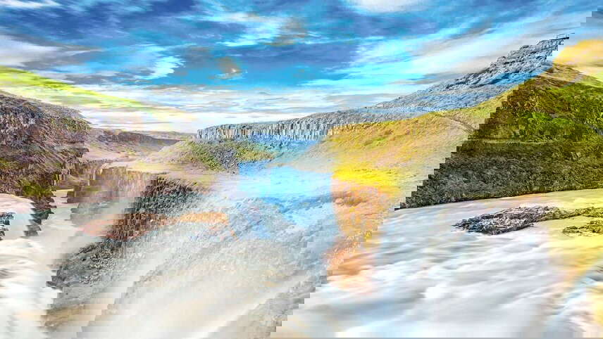 Iceland – The Land of Fire & Ice