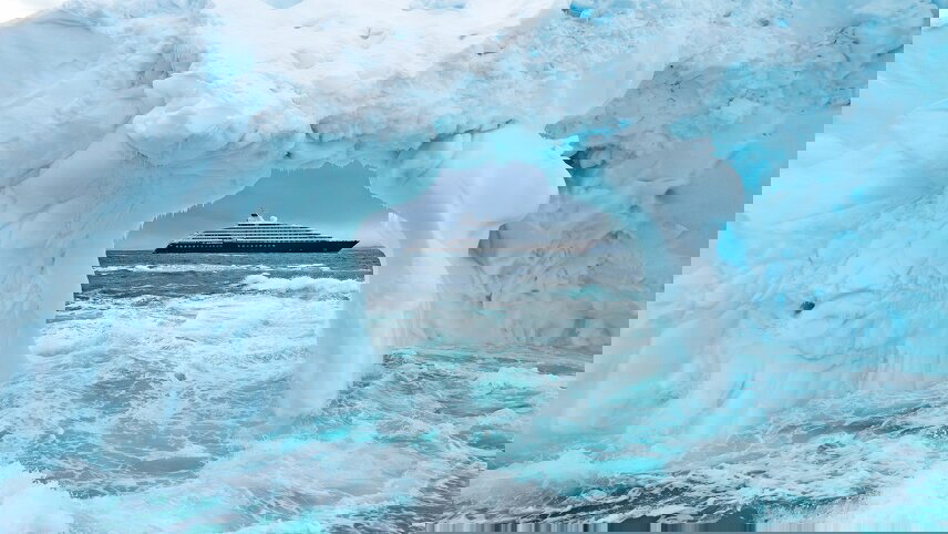 Queenstown and Mawson’s Antarctica: Along the East Coast