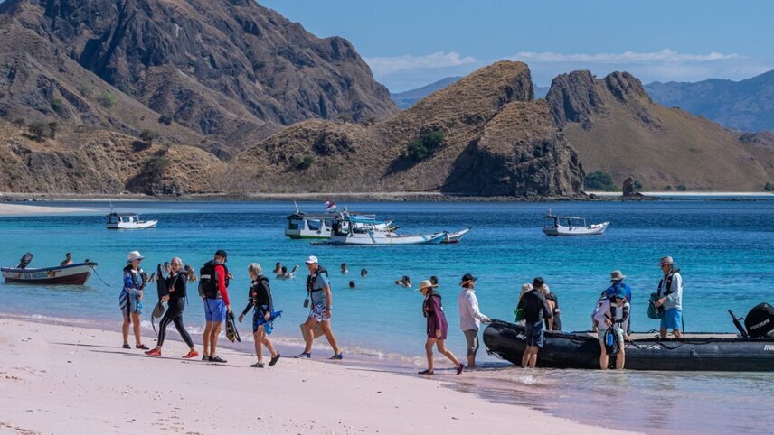 Treasures of Komodo, Sulawesi & Kakadu - Cruise & Land Journey