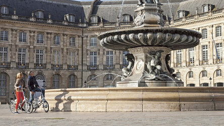 13 Day Beautiful Bordeaux with Highlights of Paris (Scenic)