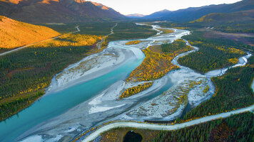35 Day Eastern Canada, Rockies, Alaska with Arctic Circle (Scenic)