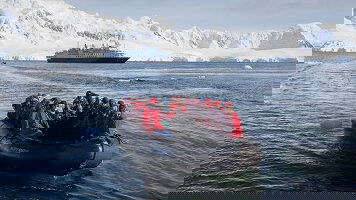 13 Day Puerto Williams to Puerto Williams (Silversea)