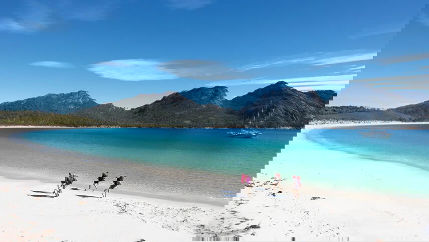 Wineglass Bay (Signature Walk)