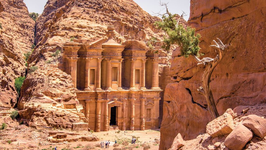 Jordan & Egypt: Petra to the Pyramids (Small Groups)