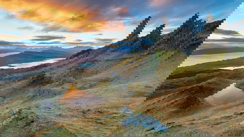 Legendary Scottish Isles, Edinburgh & Glasgow