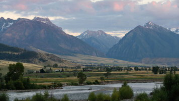 8 Day Paradise Valley, Yellowstone & the Tetons (Tauck)