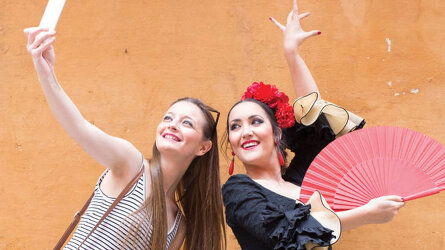 17 Day Get Social: Southern Europe Highlights (Topdeck)