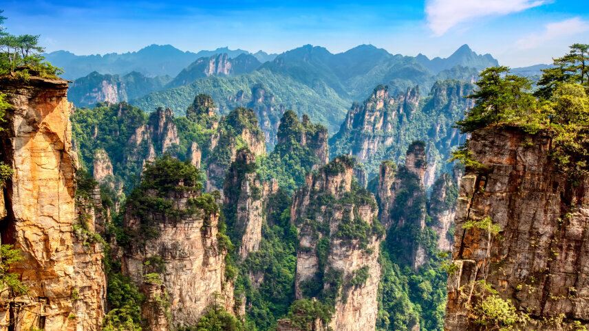 China: Modern Cities & Ancient Worlds