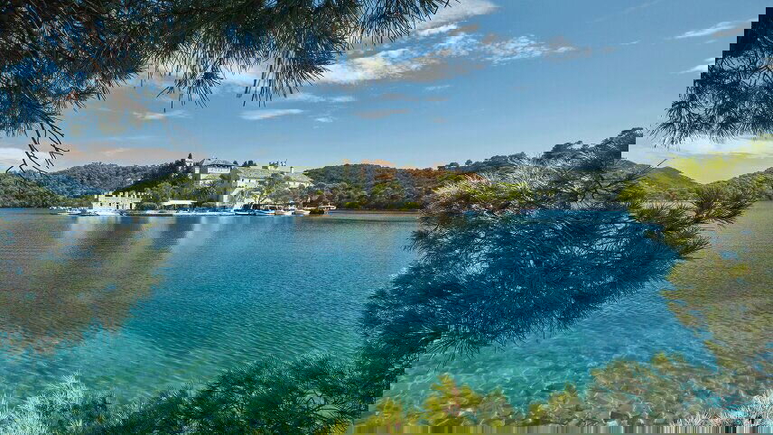 Croatia: Sail & Swim