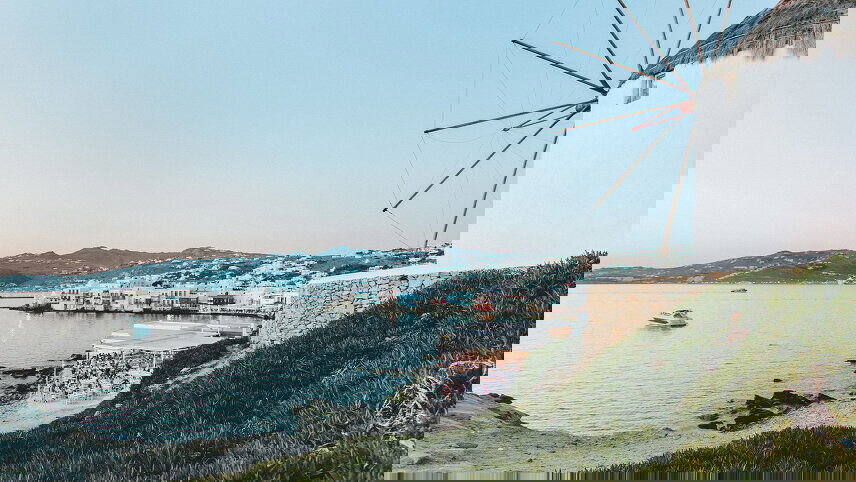 Greek Islands: Sunsets & Sea Breezes