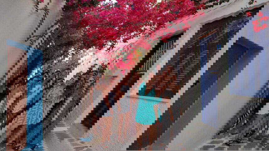 Greek Islands: Sunsets & Sea Breezes