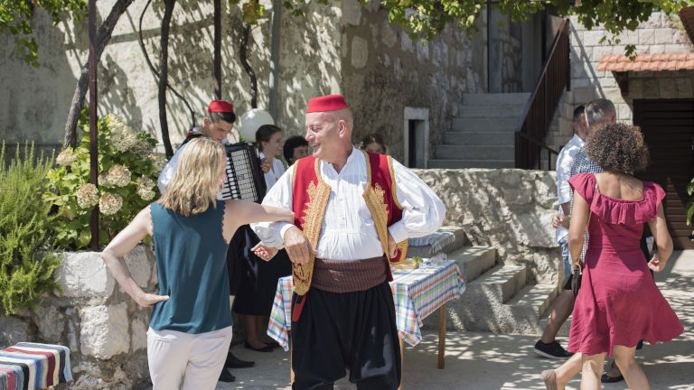 Be My Guest, Trafalgar