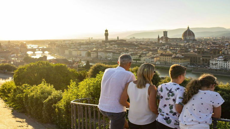 Treasure the beauty of things Treasure the beauty of things