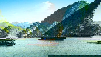 12 Day Highlights of Vietnam (Trafalgar)