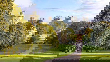 9 Day London and Paris Explorer (Trafalgar)