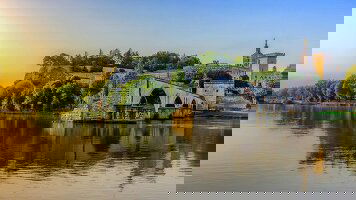 10 Day Highlights of France and Barcelona (Trafalgar)