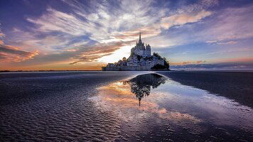 8 Day Treasures of France including Normandy (Trafalgar)
