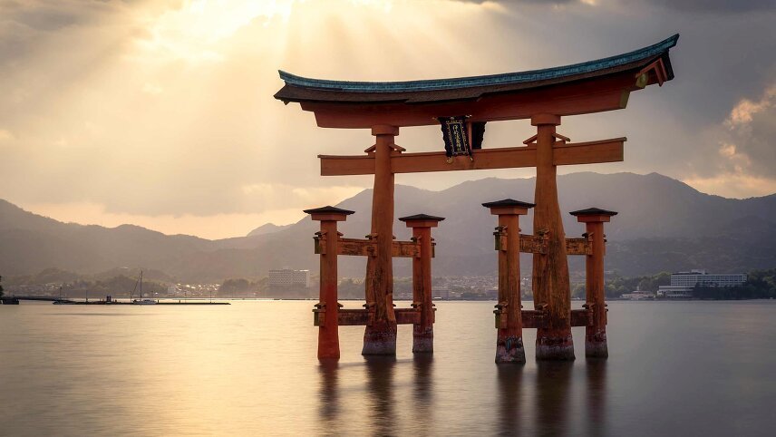 Splendours of Japan with Hiroshima