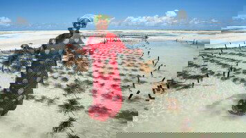 12 Day Wonders of Kenya with Zanzibar Island (Trafalgar)