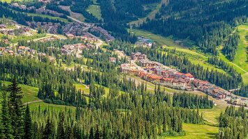 26 Day Explore East and West with Alaska Cruise (Travelmarvel)