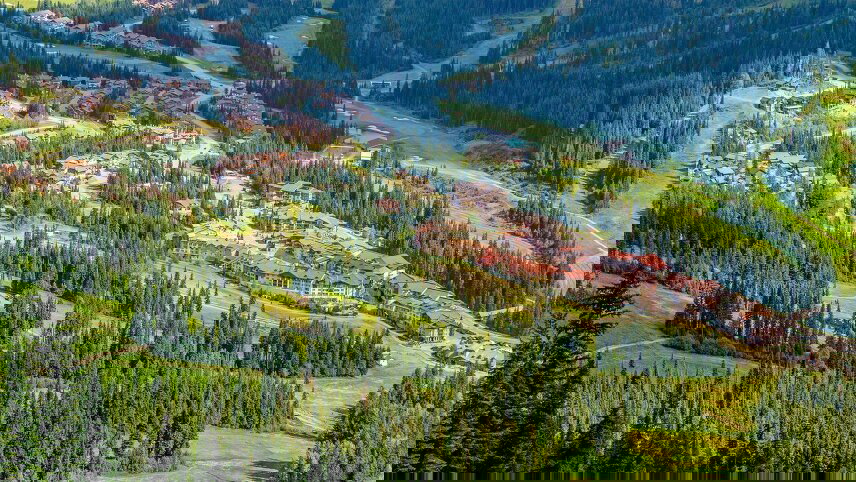 Explore East and West with Alaska Cruise