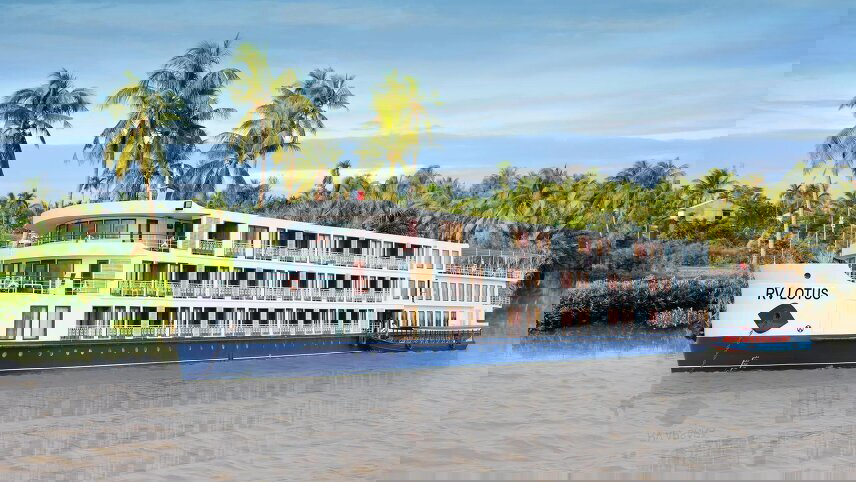 Majestic Mekong Cruising