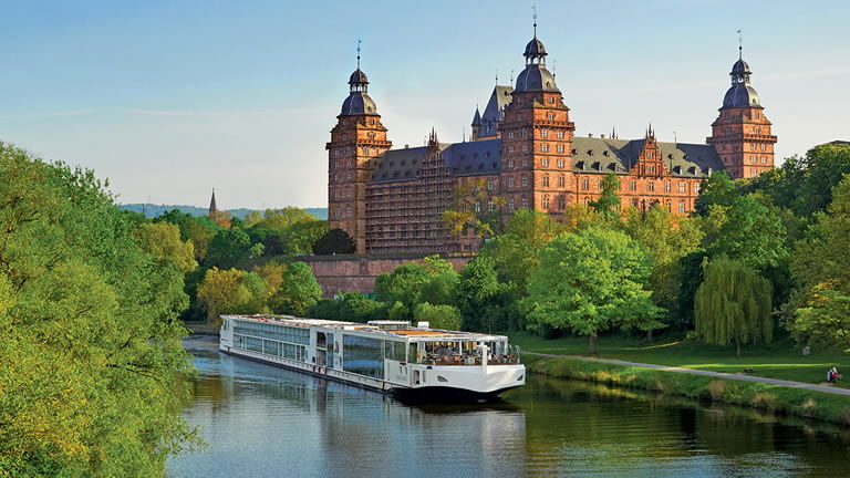 Discover Viking's Ships On The Rivers