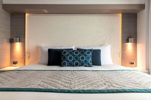 Le Lyrial Privilege Two-Room Suite