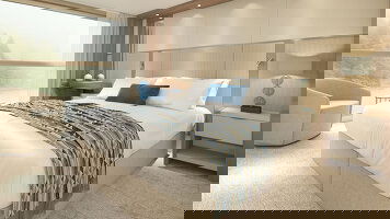 Amadeus Amara French Balcony