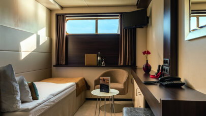 Amadeus Brilliant Single Stateroom