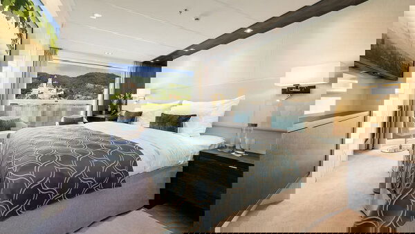 Amadeus Cara Cabin Image