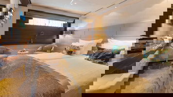 Amadeus Diamond Standard Stateroom