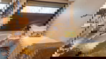 Amadeus Diamond Single Stateroom