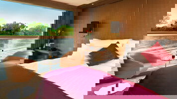 Amadeus Silver II French Balcony