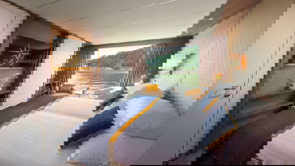 Amadeus Silver III Cabin Image