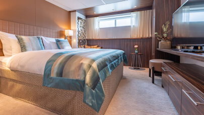 Amadeus Star Standard Stateroom