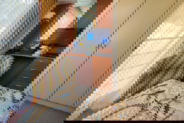 AmaCello Cabin Image