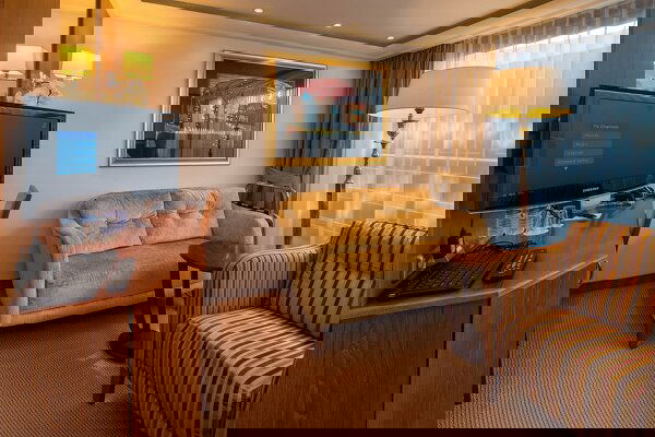 AmaCello Cabin Image