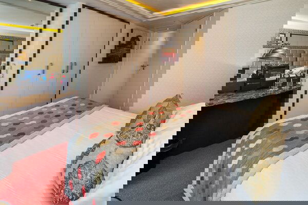 AmaCerto Cabin Image