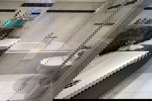 AmaCerto Cabin Image