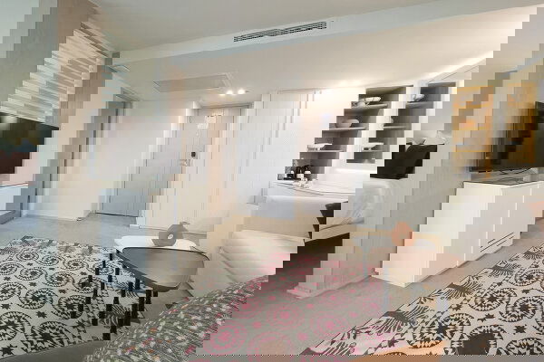 AmaDahlia Cabin Image