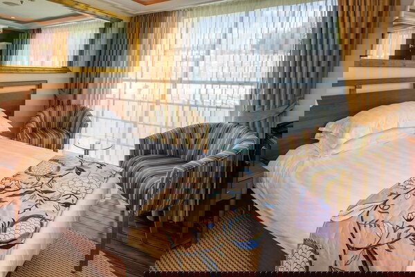 AmaDolce Cabin Image