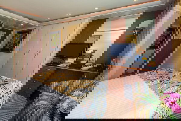 AmaDolce Cabin Image